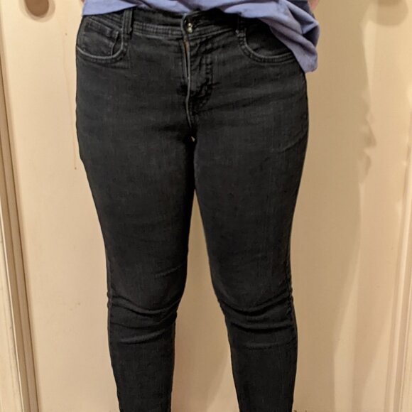 Black Cropped Jeans - Picture 1 of 6